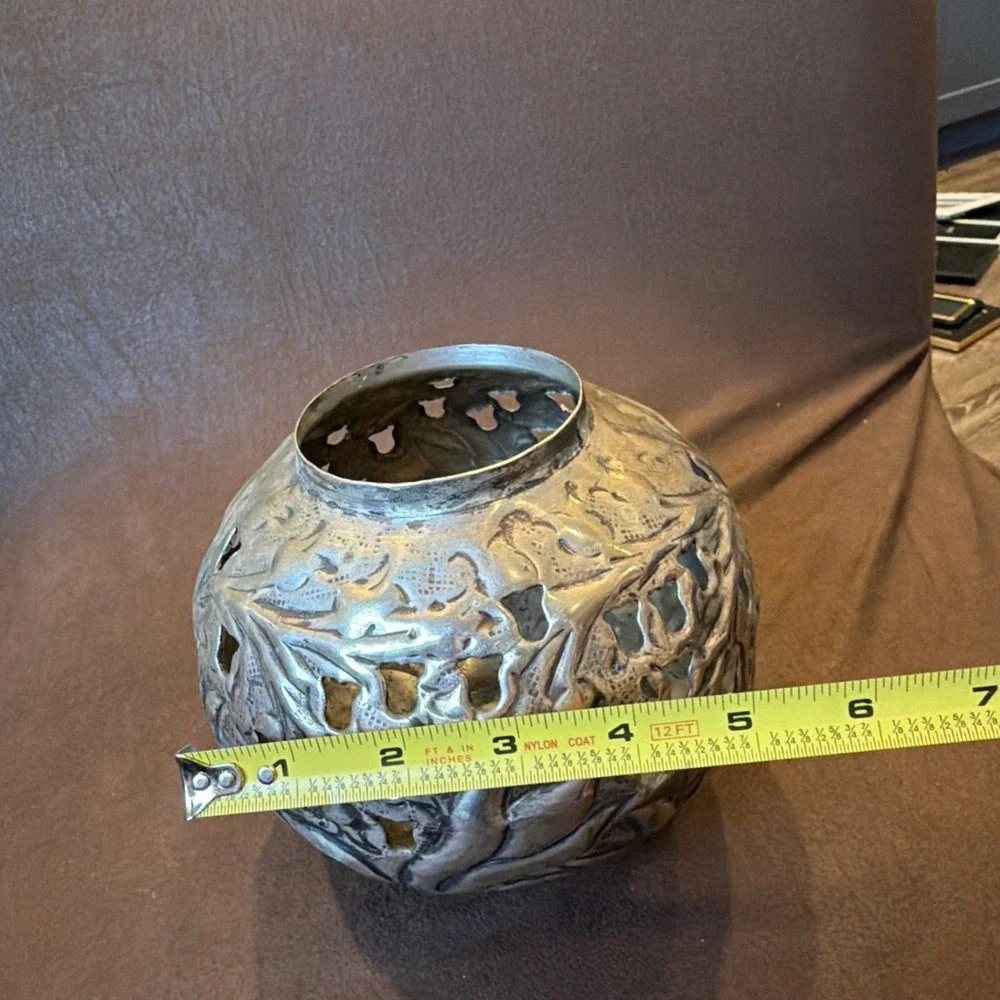 Seasons Fitz and Floyd Silver Tone Pierced Metal Candle Holder Vase